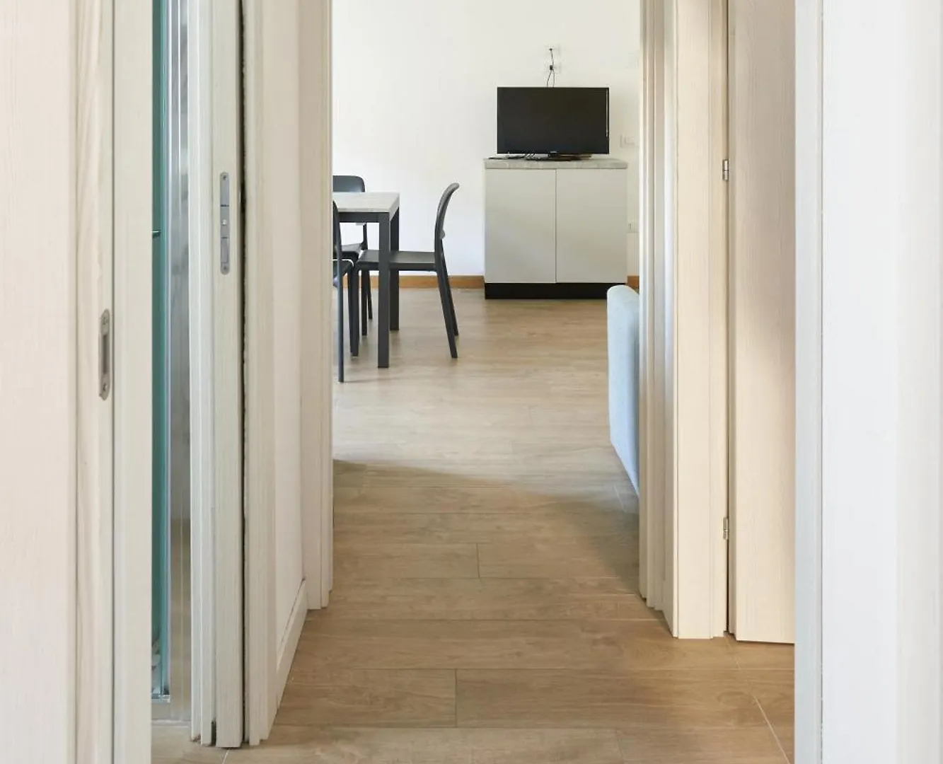 White House Apartment Lido di Jesolo 0*,  Italy